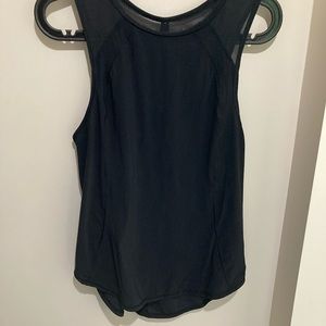 Lululemon workout top